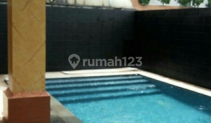 Ready-to-Occupy House in Lippo Karawaci 2