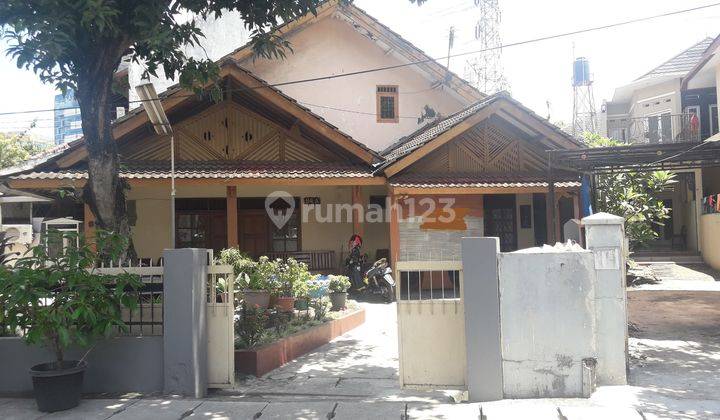 Rumah Dalam Kompleks Posisi Hook Hadap Timur Di Pasar Minggu 1