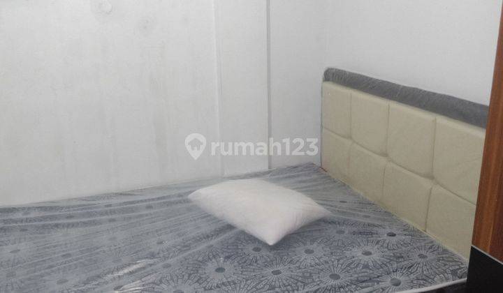 Rumah Kost Mangga Besar 4 Lantai Siap Huni 15 Kamar FULL AC, BU, TERMURAH !!! Cash Flow pendapatan min. 25 juta / bulan Akses Jalan 2 Mobil, Luas Tanah 69,75 m2 1