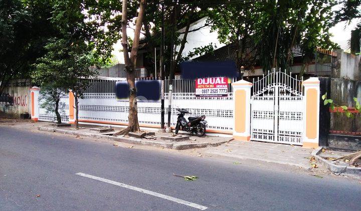 RUMAH STRATEGIS PUSAT  KOTA SOLO