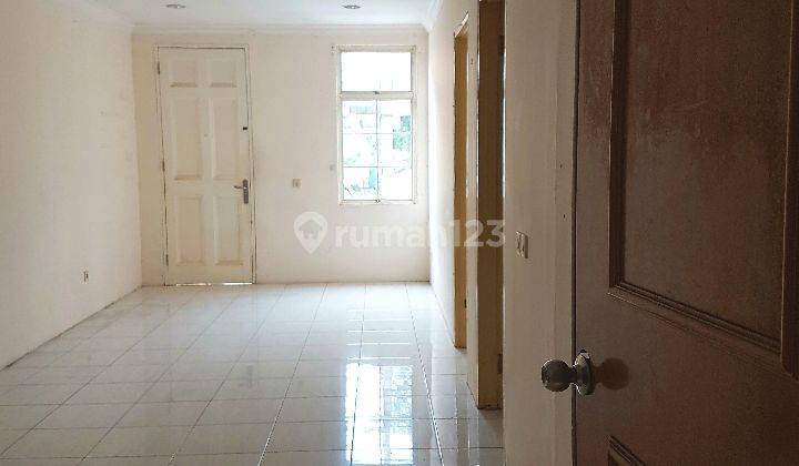 Townhouse Cantik Siap Huni, Harga Murah!! 2