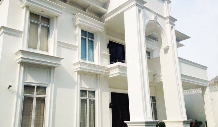 Rumah Cantik Suka Suar Full Furnished - R-0100 1