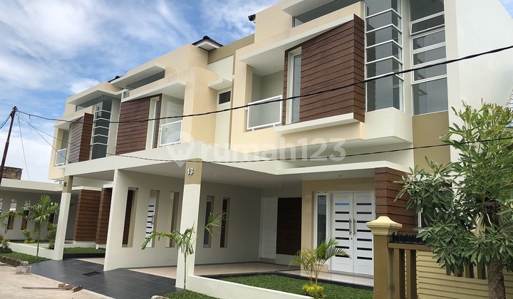 New House in Kapten Muslim / Amir Hamzah Area, Citra Mandiri Complex. New House in Kapten Muslim / Amir Hamzah Area, Citra Mandiri Complex.