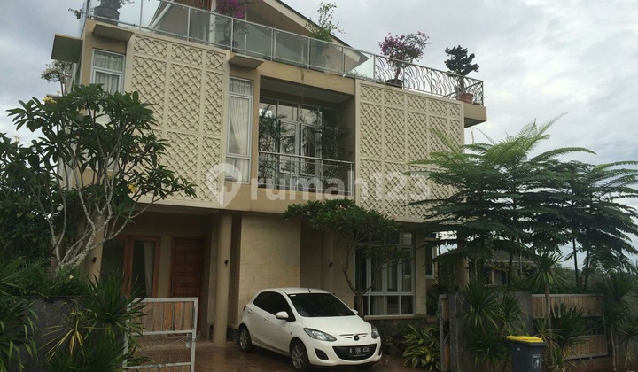 For Rent Per Year Ready-to-Occupy House in Sentul City Bogor Cluster For Rent Per Year Ready-to-Occupy House in Sentul City Bogor Cluster