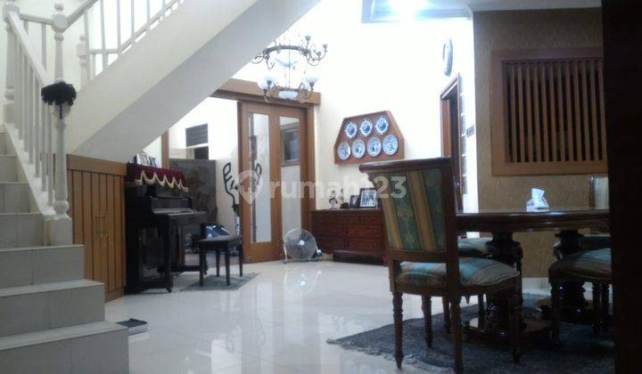 Rumah 2 Lantai 4 Kamar, Giri Loka, Bsd City Tangerang Selatan 1