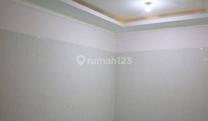 Rumah Bagus Banyak Kamar Siap Huni Dekat Solo Baru 2