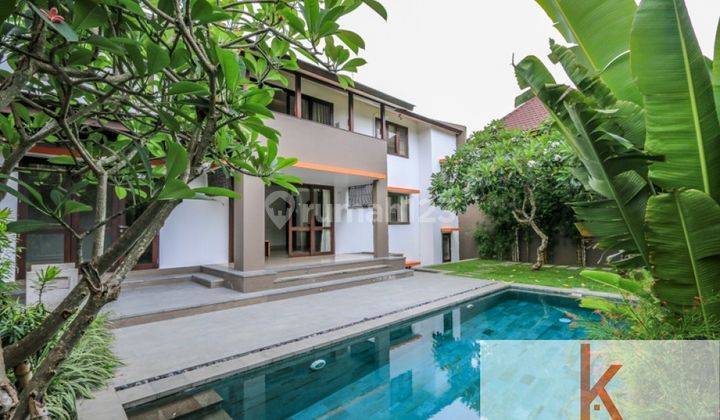 RELAXING 3 LEVEL FREEHOLD VILLA IN JIMBARAN VL1147 1