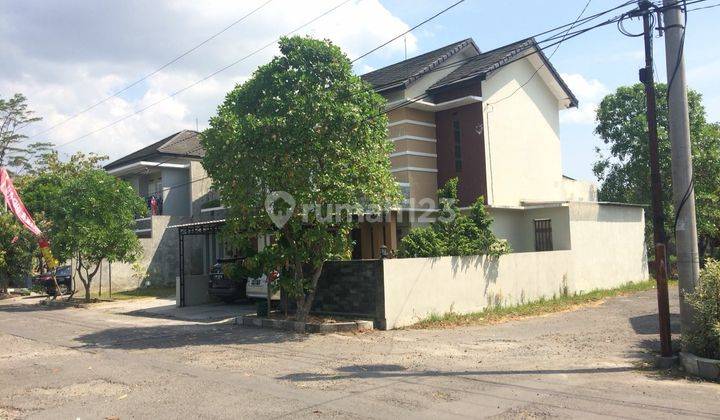 Rumah Hook Nyaman di Gawanan Colomadu 2