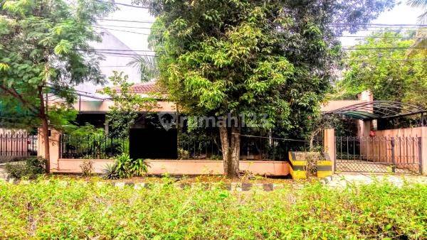 Rumah Luas Komplek Billymoon Pondok Kelapa 1