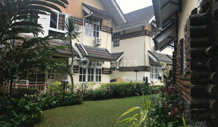 Villa di kota bunga Puncak Cipanas Bogor 2