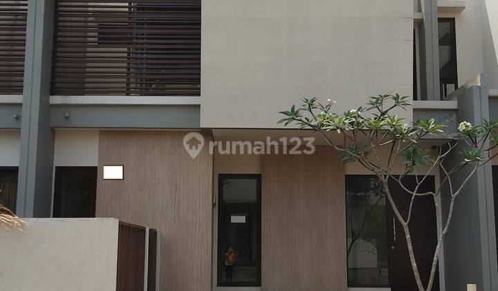 Rumah Bagus Di Eminent Cluster Prestigia Selatan 1