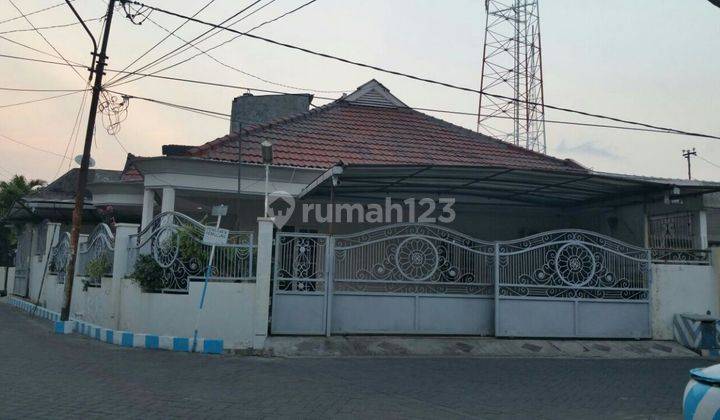 Simpang Darmo Permai Selatan 1