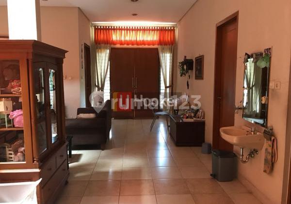 House For Sale In Villa Permata Gading