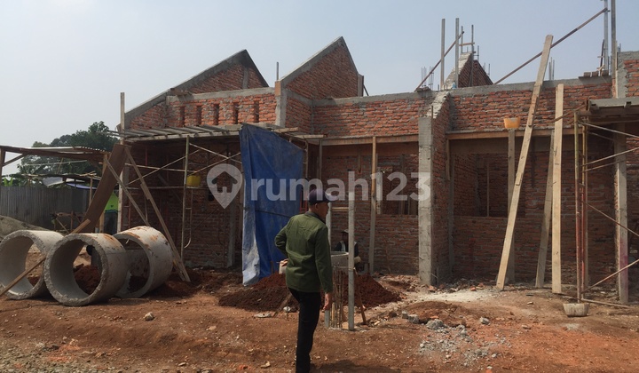 Rumah SHM Di Tangerang Selatan 2
