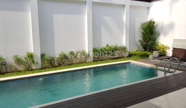 Rumah Mewah Brand New Siap Huni ada Pool di Sektor 1 Bintaro Jaya 2