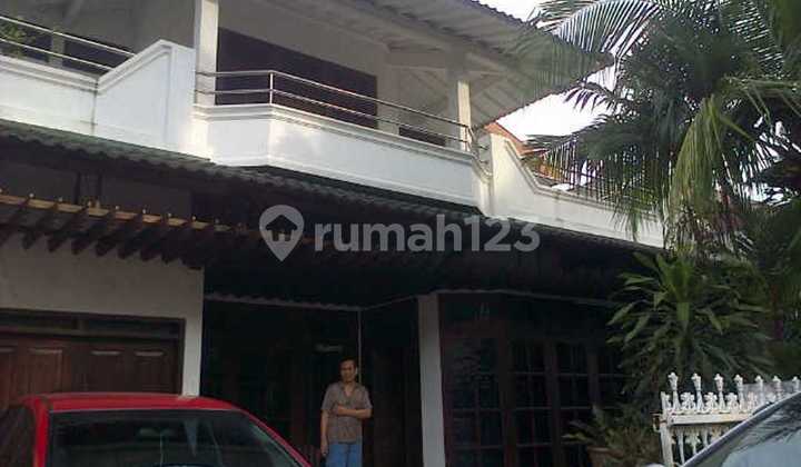 Rumah asri di sektor 1 Bintaro Jaya, DKI 2