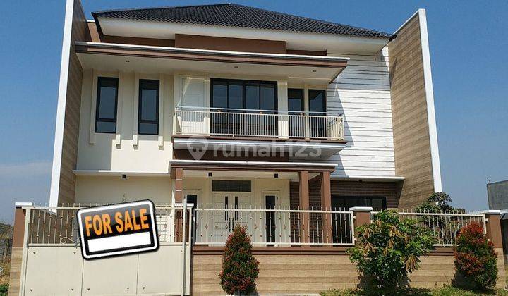 Rumah new gress minimalis siap huni di Waterfront, Citraland, Surabaya 1