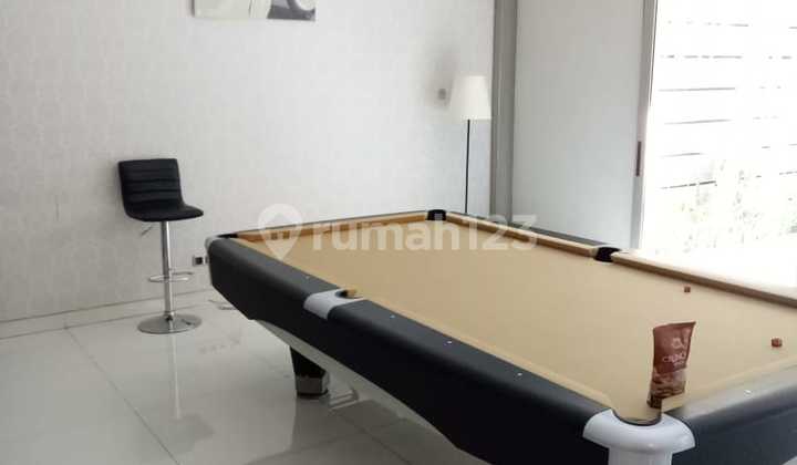 Rumah PIK Mewah ada swimming pool 2