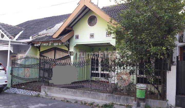 Rumah di Timoho, dlm perum 1