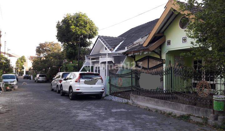 Rumah di Timoho, dlm perum 2