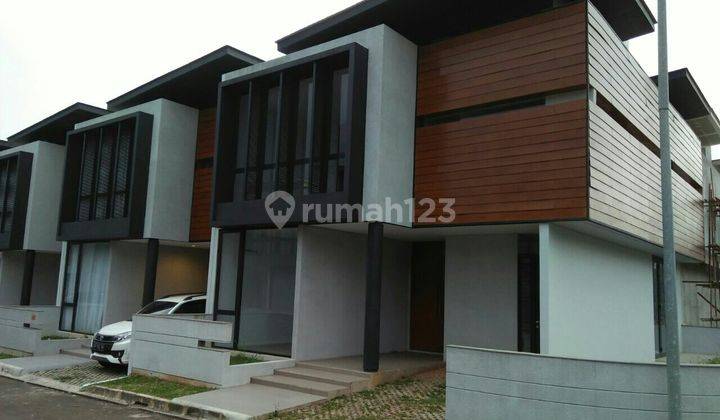 Di jual rumah lenteng agung jekartan ready siap huni dekat MRT, stasiun kereta,pintu toll ,halte busway,KRL, dekat pusat perbelanjaan,tempat wisata,kuliner pusat pendidikan,dan pemerintahan , Dan area perkantoran 1