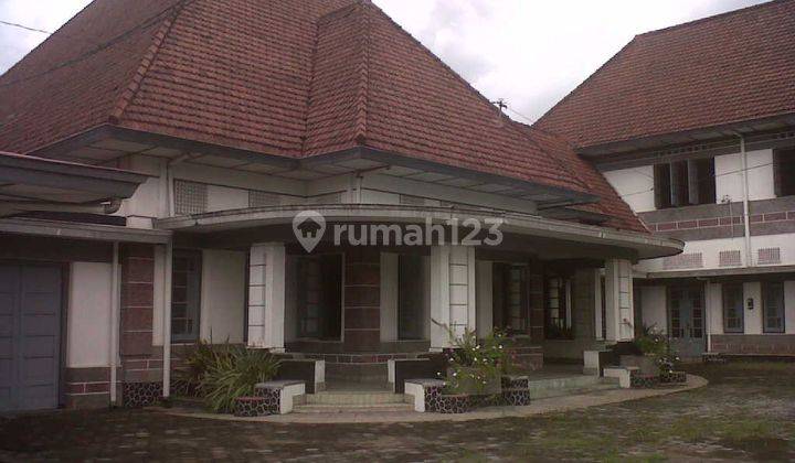 Rumah Heritage Lokasi Strategis di Yogyakarta 1