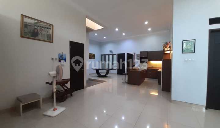 IP1977: Rumah Area Jelambar Lokasi Strategis dan Tidak Banjir IP1977: Rumah Area Jelambar Lokasi Strategis dan Tidak Banjir