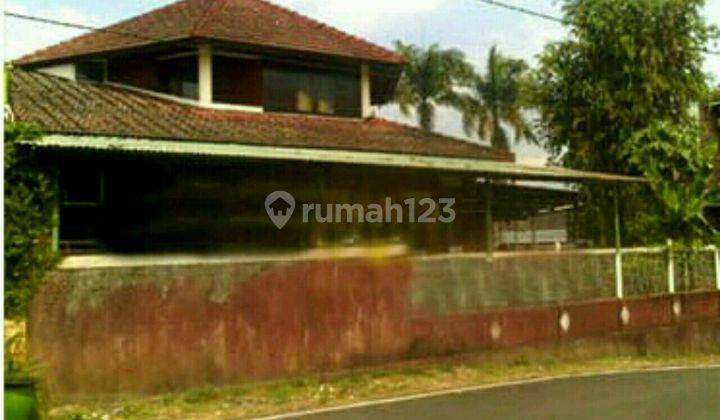 Rumah pojok murah dekat Pasar Besar Malang 1