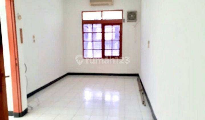 Rumah Cantik Terawat Semi Furnished di TKI Taman Kopo Indah 2 Harga 950 Juta 2