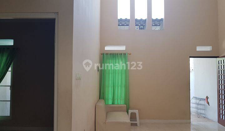 Rumah Cantik Minimalis modern siap huni dii Puri Surya Jaya Cluster Valencia Icon 2