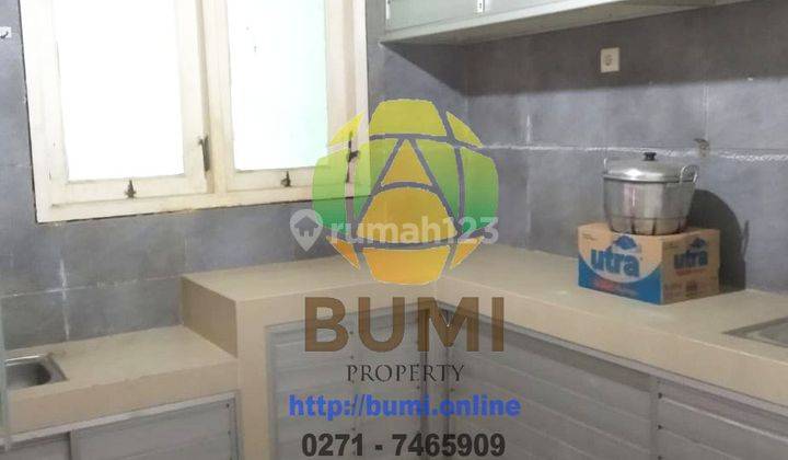 Rumah minimalis Lingkungan Elit di Solo Baru 1