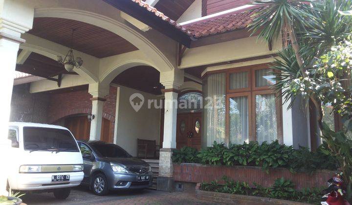 Rumah Bagus Kayu jati  Telaga Bodas raya 1