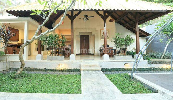 Beautiful and beautiful villa, very nice and well maintained 2