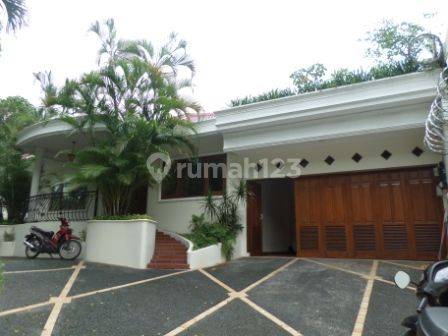 RUMAH KEBAYORAN BARU KONTUR BUKIT COCOK OMA OPA HUNIAN 1 LANTAI 2