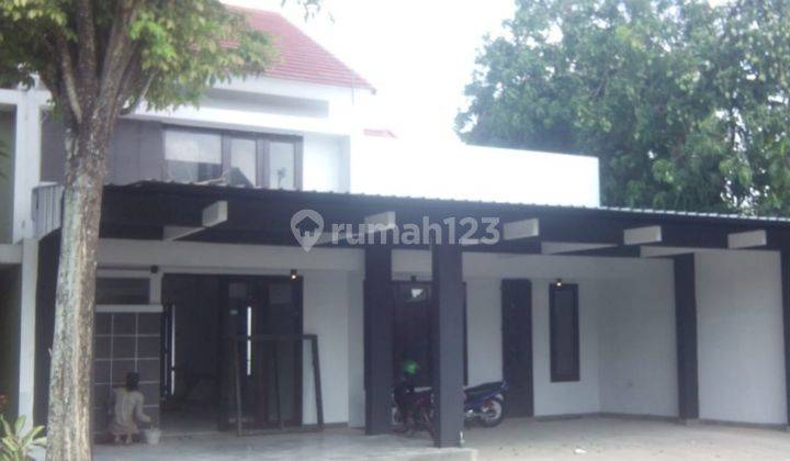 rumah MURAH cluster tepi jalan raya dekat IHS di Colomadu  2