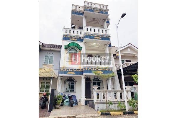 Villa Rafflesia Rumah 3 Lantai Hadap Timur 1