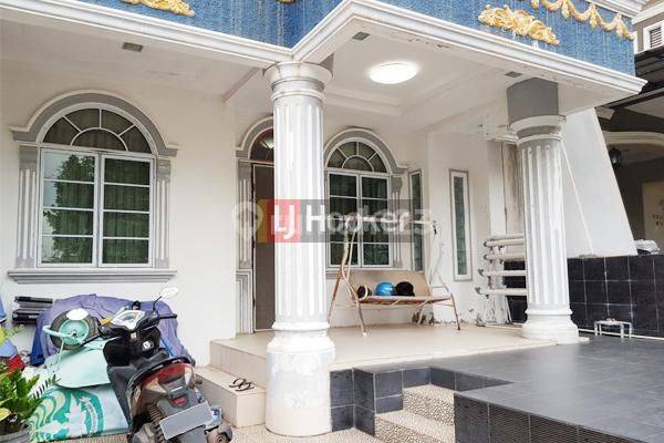 Villa Rafflesia Rumah 3 Lantai Hadap Timur 2