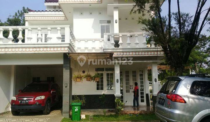 rumah hook view pegunungan dan kolam pribadi 2