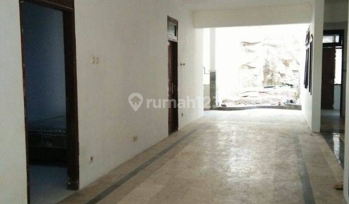 rumah pinggir jalan cocok unt homestay deket rumah sakit primier 2