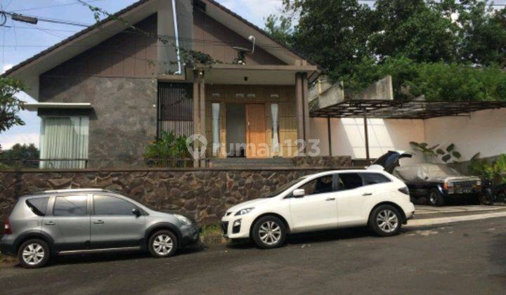 Rumah cantik dan asri di perumahan di Pasir Impun 1