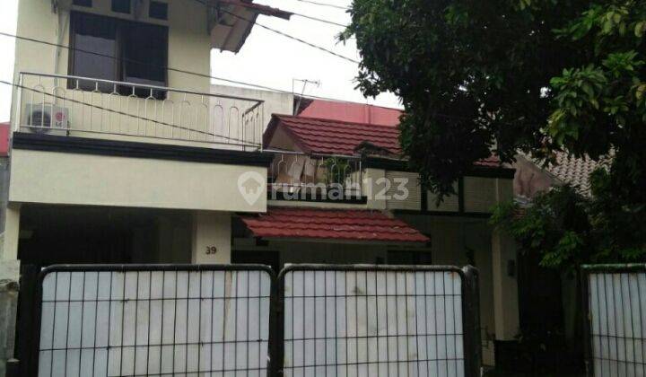 Di Jual Rumah Besar Kamar Banyak Di Cibubur Jajarta Timur 1