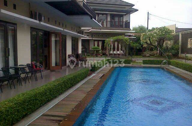 Rumah di Cluster di Bintaro Sektor 7 Bagus Furnished SHM 2