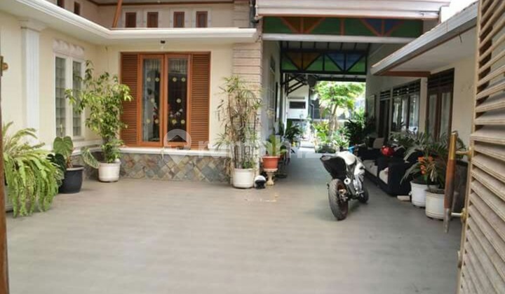 Rumah peninggalan Belanda cantik menawan harga mengagumkan 2