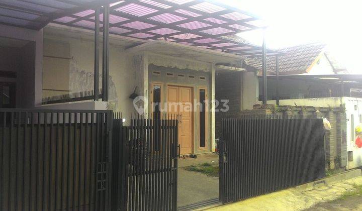 Rumah Minimalis Yang Terawat Dan Nyaman di Permata Kopo 1