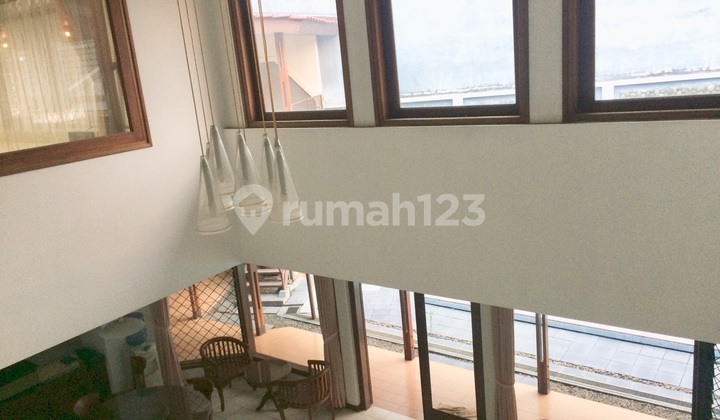 Simple Bright Garden House Near Jis Ajh06049 2