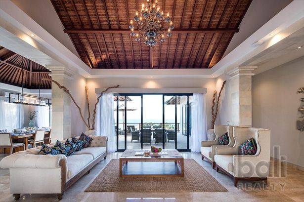 Breathtaking Four Bedroom European Modern Design Villa In Uluwatu 1791 A 2