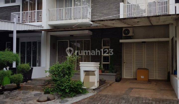 Rumah Cantik 2 Lantai Puri Mansion, Kembangan di bawah pasaran (BU), Lebar Jalan 3,5 Mobil dalam Cluster, Parkir untuk 2 Mobil, Lingkungan Asri dan Aman 1