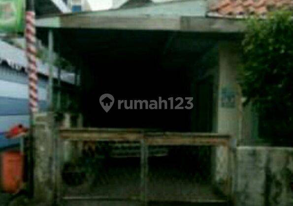 Rumah Tua ,Hitung Tanah , matraman , jakarta timur . 1