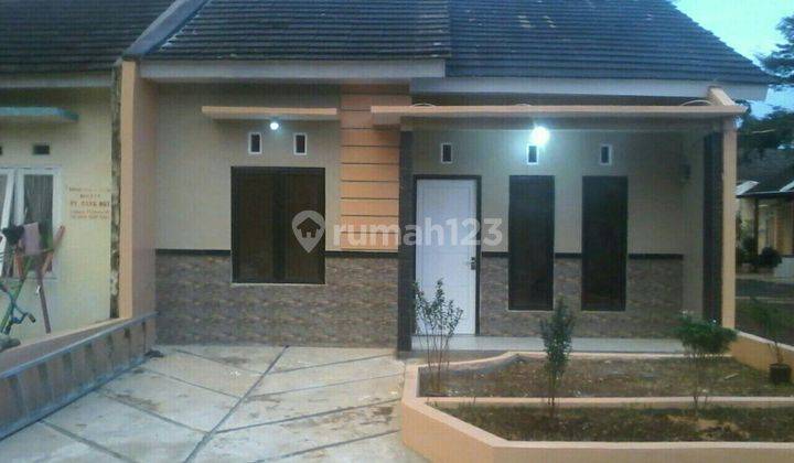  Di jual rumah ready Cinere Depok  siap huni tanpa dp bebas banjir dekat stasiun KRL, MRT, pintu toll- 1