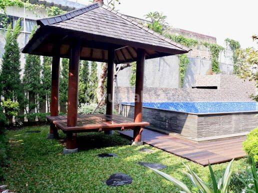 Modern Minimalist 3 Bedroomas In Compound Kemang Ajh04083 2